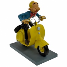 vehicules-figurine-fantasio-sur-son-scooter-leblon-delienne