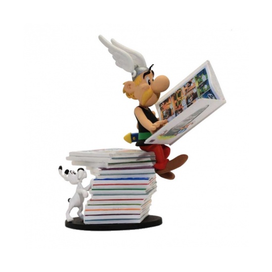 figurine-de-collection-plastoy-asterix-assis-sur-une-pile-d-albums-00123-2016